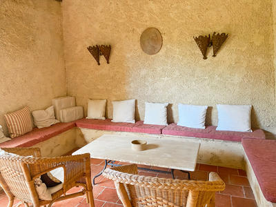 Maison - 227 m² - 6 pièces