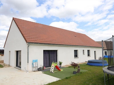 Maison - 85 m² - 3 pièces