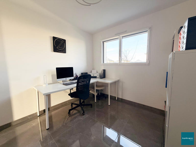 Maison traditionnelle - 130 m² - 7 pièces