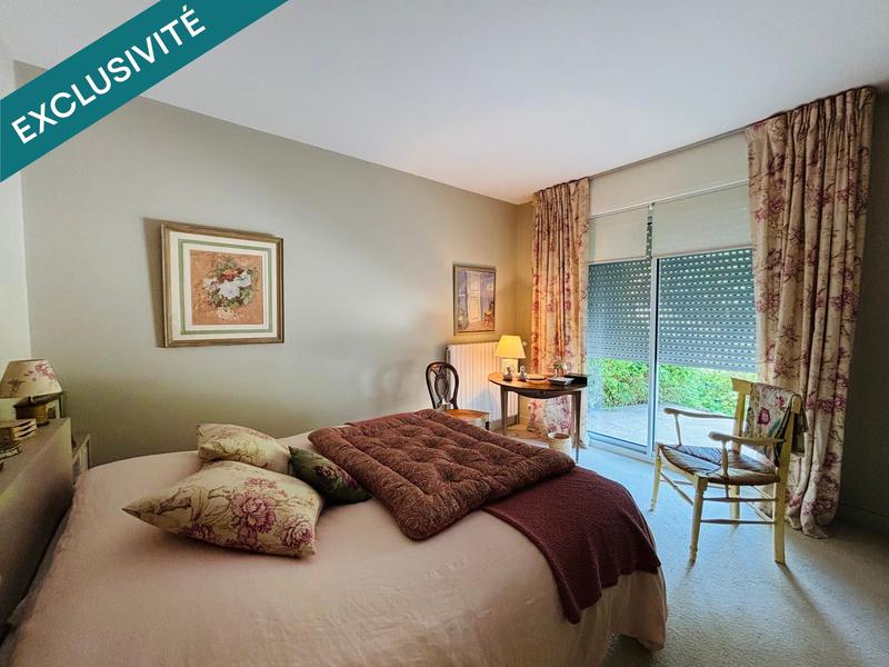 Maison - 248 m² - 7 pièces