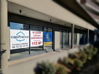 Local commercial - 125 m² - 1 pièce