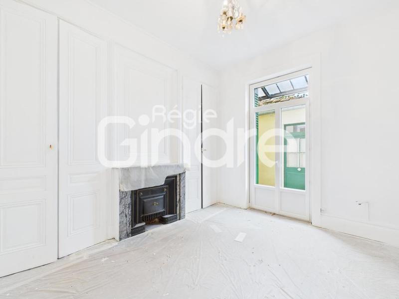 Appartement - 75 m² - 3 pièces