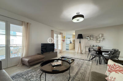 Appartement - 93 m² - 4 pièces