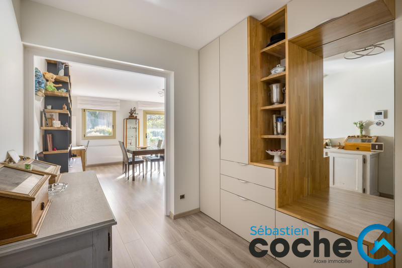 Appartement - 111 m² - 4 pièces