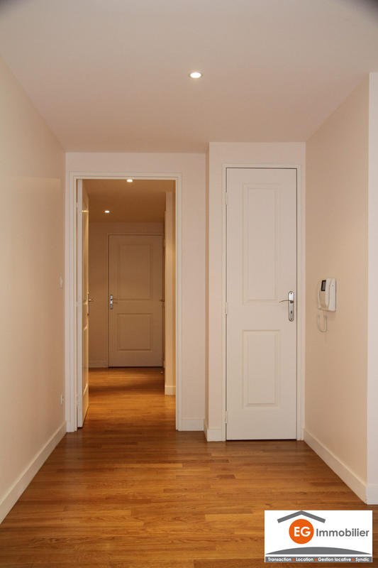 Appartement - 77 m² - 3 pièces