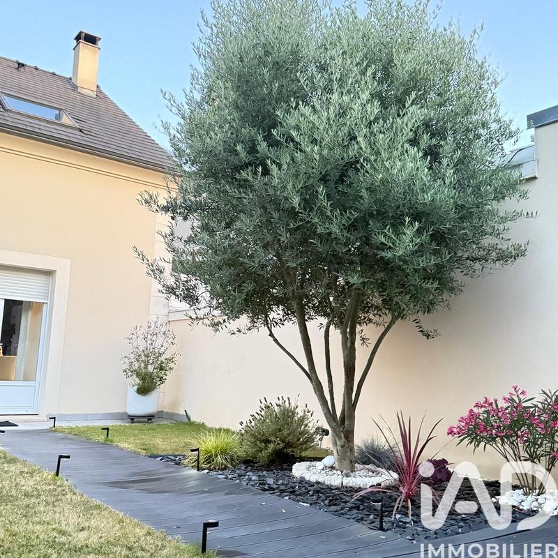 Maison - 170 m² - 6 pièces