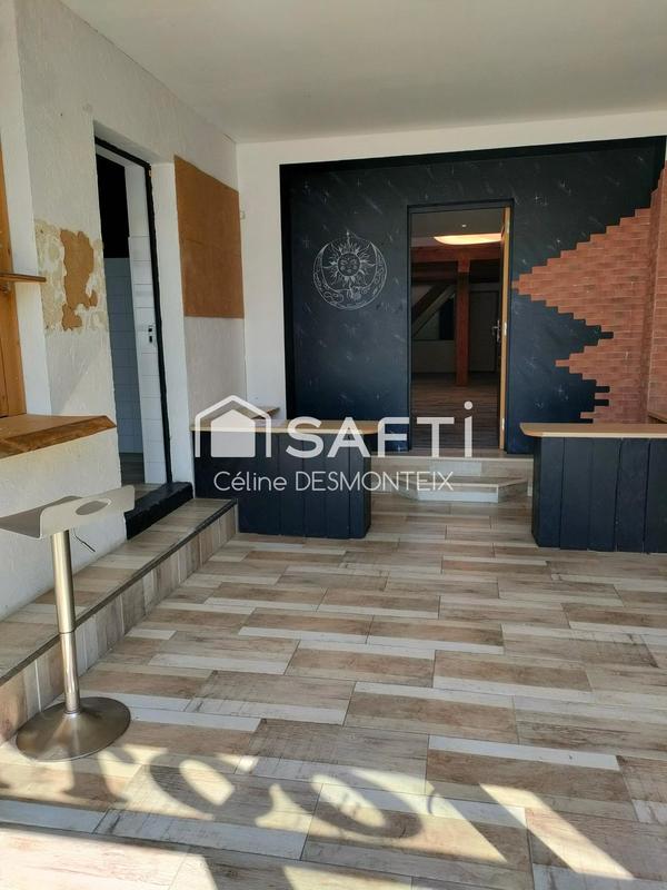 Maison - 312 m² - 6 pièces