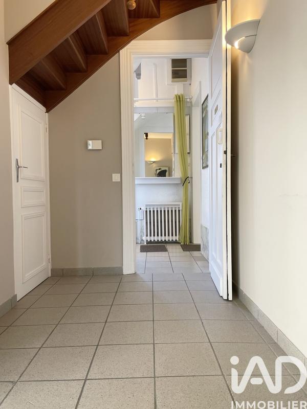 Maison - 206 m² - 10 pièces