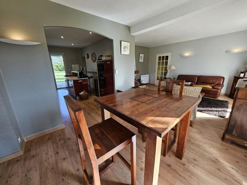 Maison bourgeoise - 192 m² - 8 pièces