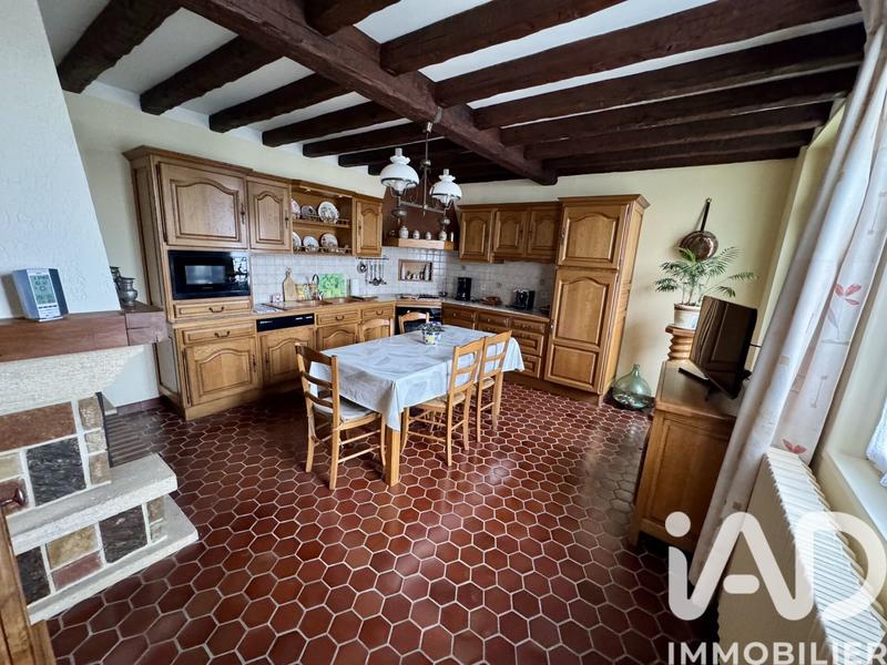 Maison - 216 m² - 7 pièces