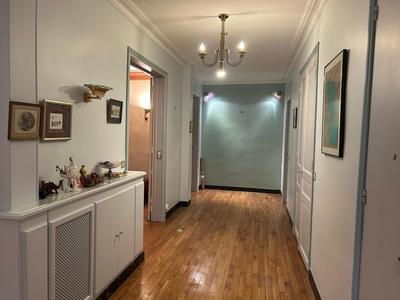Appartement - 152 m² - 4 pièces