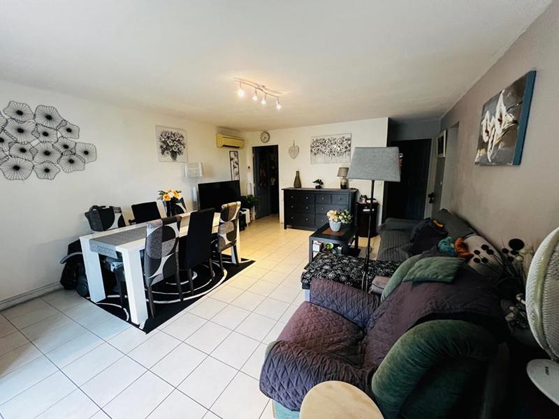 Appartement - 65 m² - 3 pièces