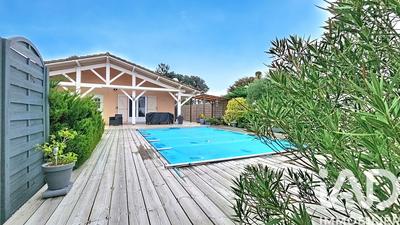 Maison - 93 m² - 4 pièces