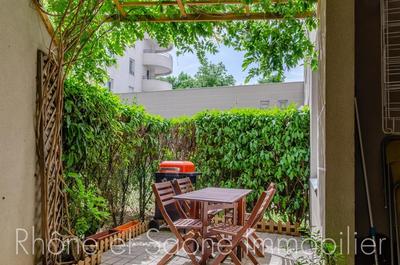 Appartement - 81 m² - 4 pièces