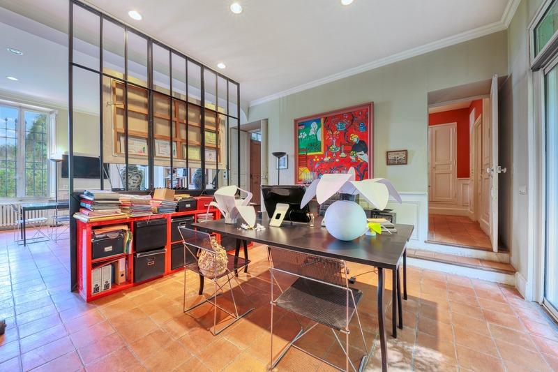 Maison de maîtres - 500 m² - 17 pièces