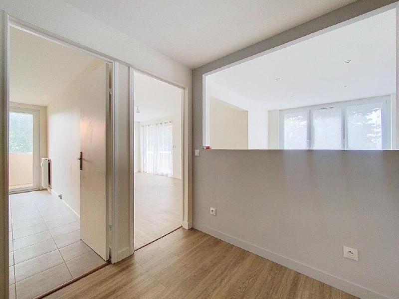 Appartement - 77 m² - 4 pièces