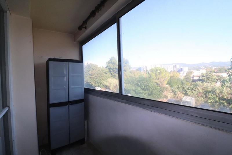 Appartement - 77 m² - 4 pièces