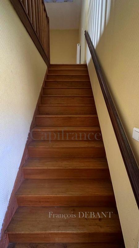 Maison - 194 m² - 7 pièces