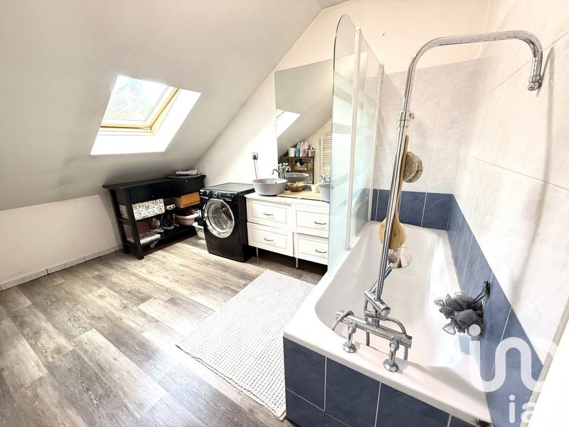 Maison - 83 m² - 4 pièces