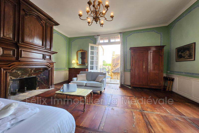 Appartement - 350 m² - 12 pièces