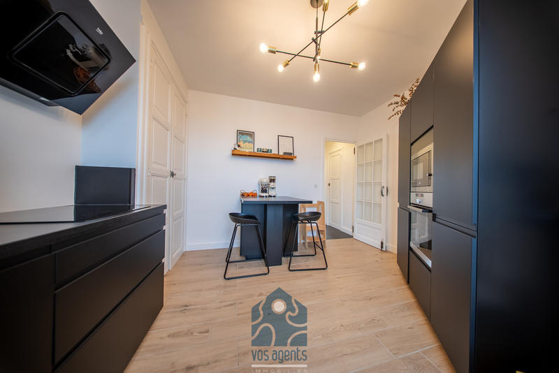 Appartement - 107 m² - 5 pièces