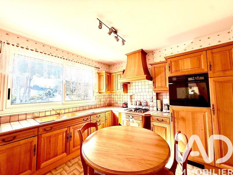 Maison - 120 m² - 6 pièces