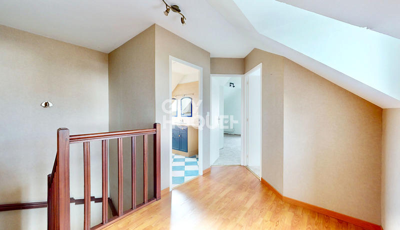 Maison - 105 m² - 5 pièces