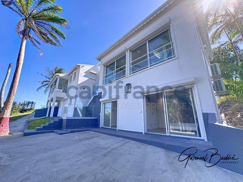 Villa - 226 m² - 6 pièces
