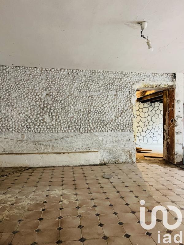 Maison - 186 m² - 5 pièces