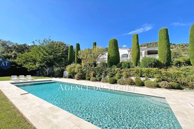 Appartement - 157 m² - 5 pièces