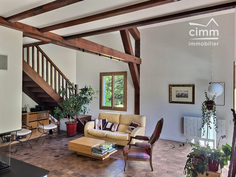 Maison - 157 m² - 6 pièces