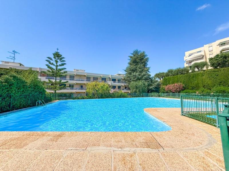 Studio - 31 m² - 1 pièce