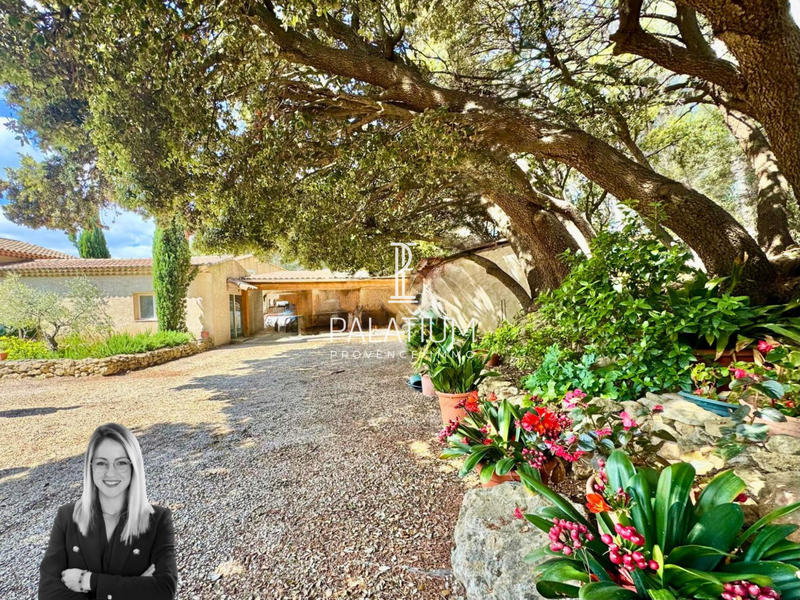 Villa - 202 m² - 7 pièces