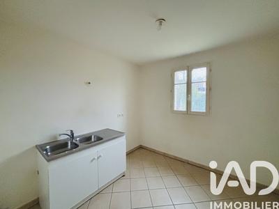 Maison - 77 m² - 4 pièces