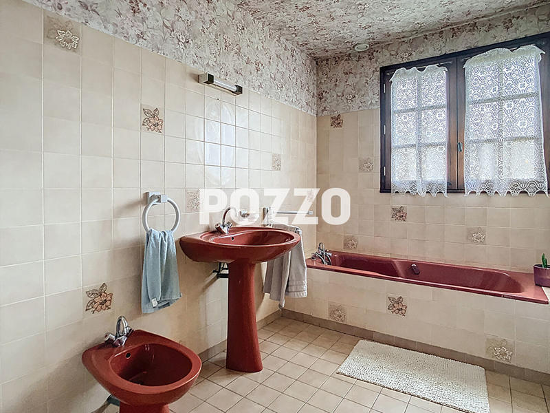 Maison - 83 m² - 4 pièces