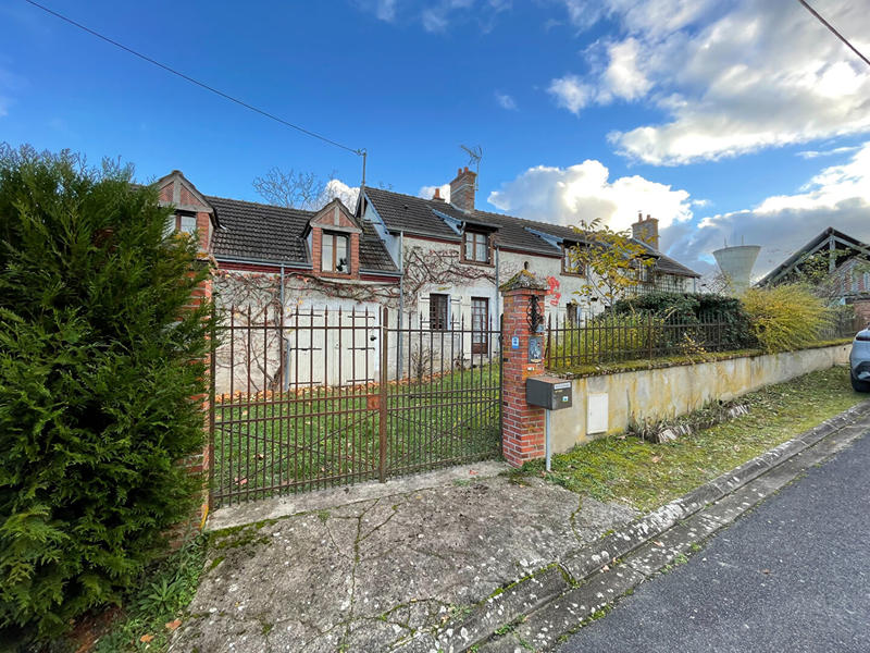 Maison - 240 m² - 7 pièces