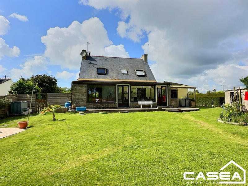 Maison contemporaine - 125 m² - 6 pièces