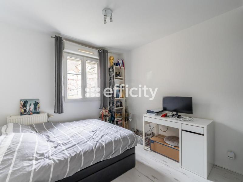 Appartement - 85 m² - 4 pièces