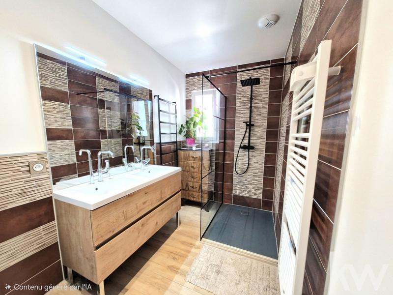 Maison - 94 m² - 4 pièces