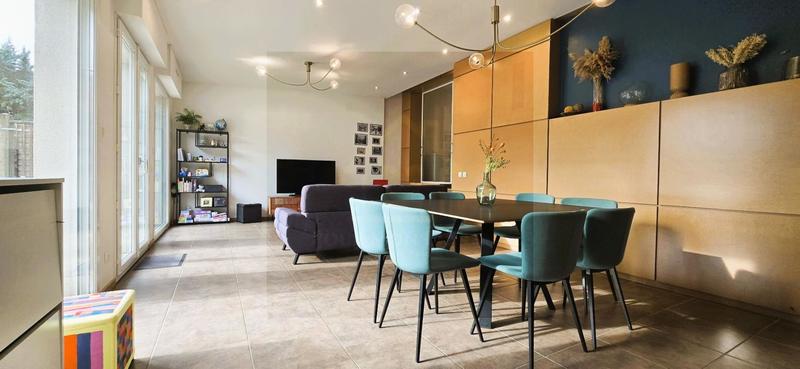 Maison de ville - 160 m² - 8 pièces