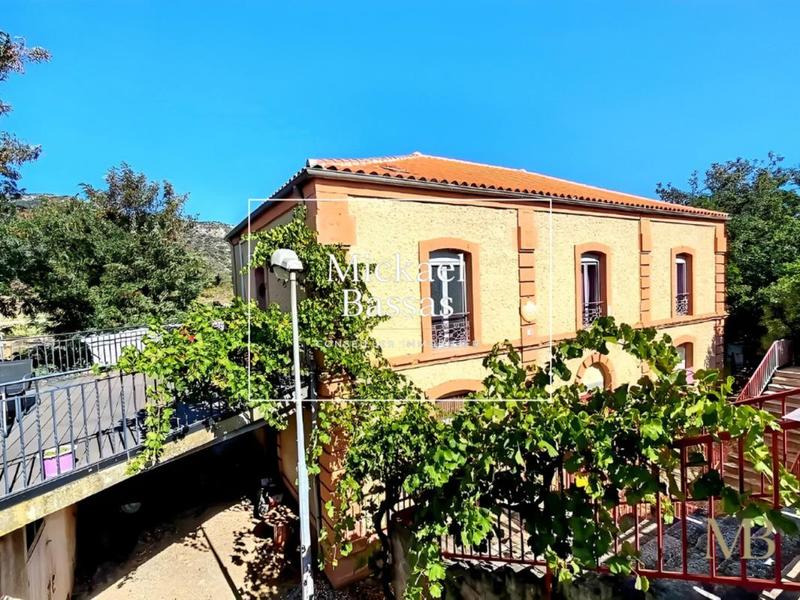 Maison - 208 m² - 4 pièces