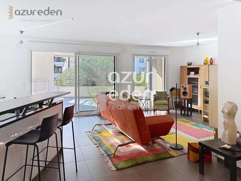 Appartement - 80 m² - 3 pièces