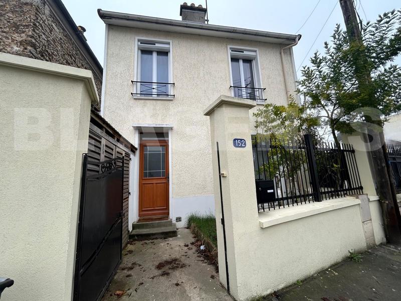 Maison - 84 m² - 6 pièces
