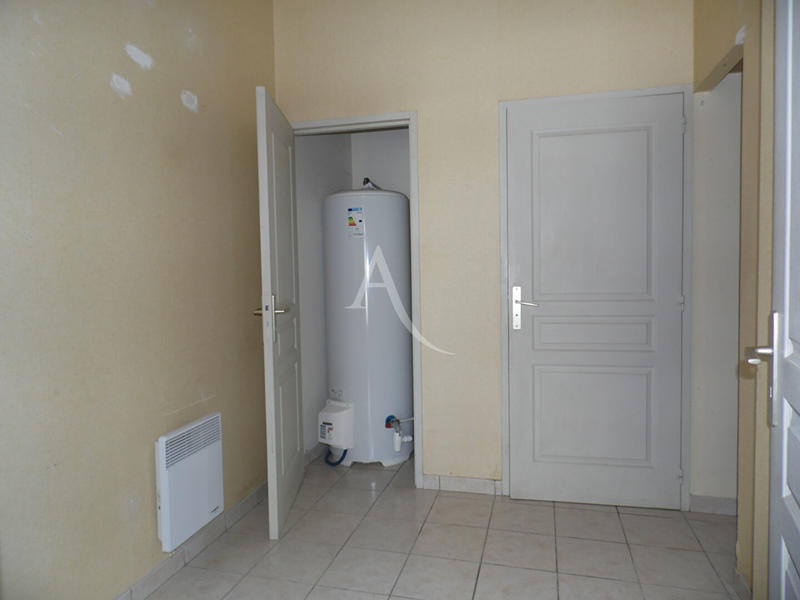 Appartement - 90 m² - 3 pièces