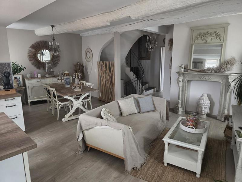 Appartement - 89 m² - 3 pièces