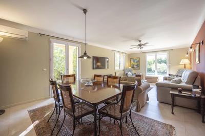 Maison - 194 m² - 5 pièces