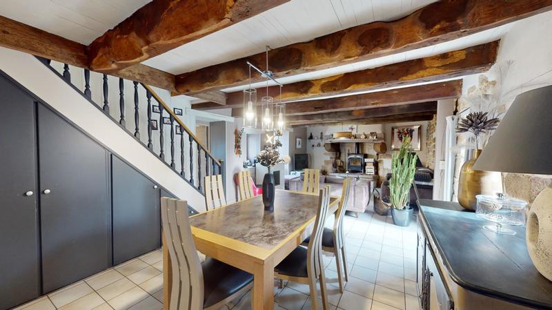 Maison - 350 m² - 17 pièces