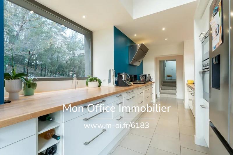 Maison - 160 m² - 5 pièces