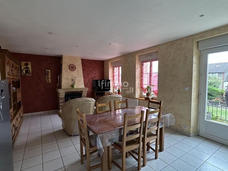 Maison - 64 m² - 4 pièces