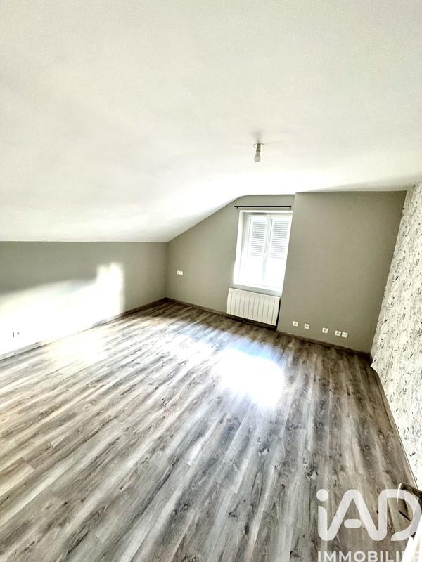 Appartement - 77 m² - 3 pièces